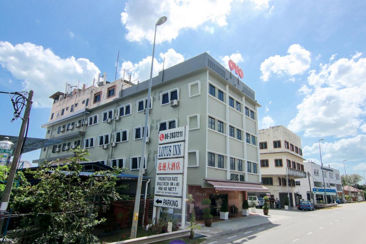 Oyo 89846 Lotus Inn Hotel Malacca Kültér fotó