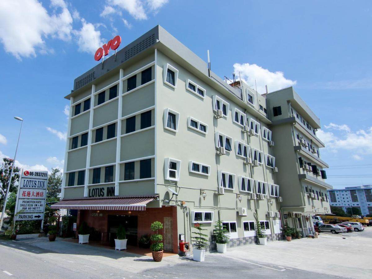 Oyo 89846 Lotus Inn Hotel Malacca Kültér fotó