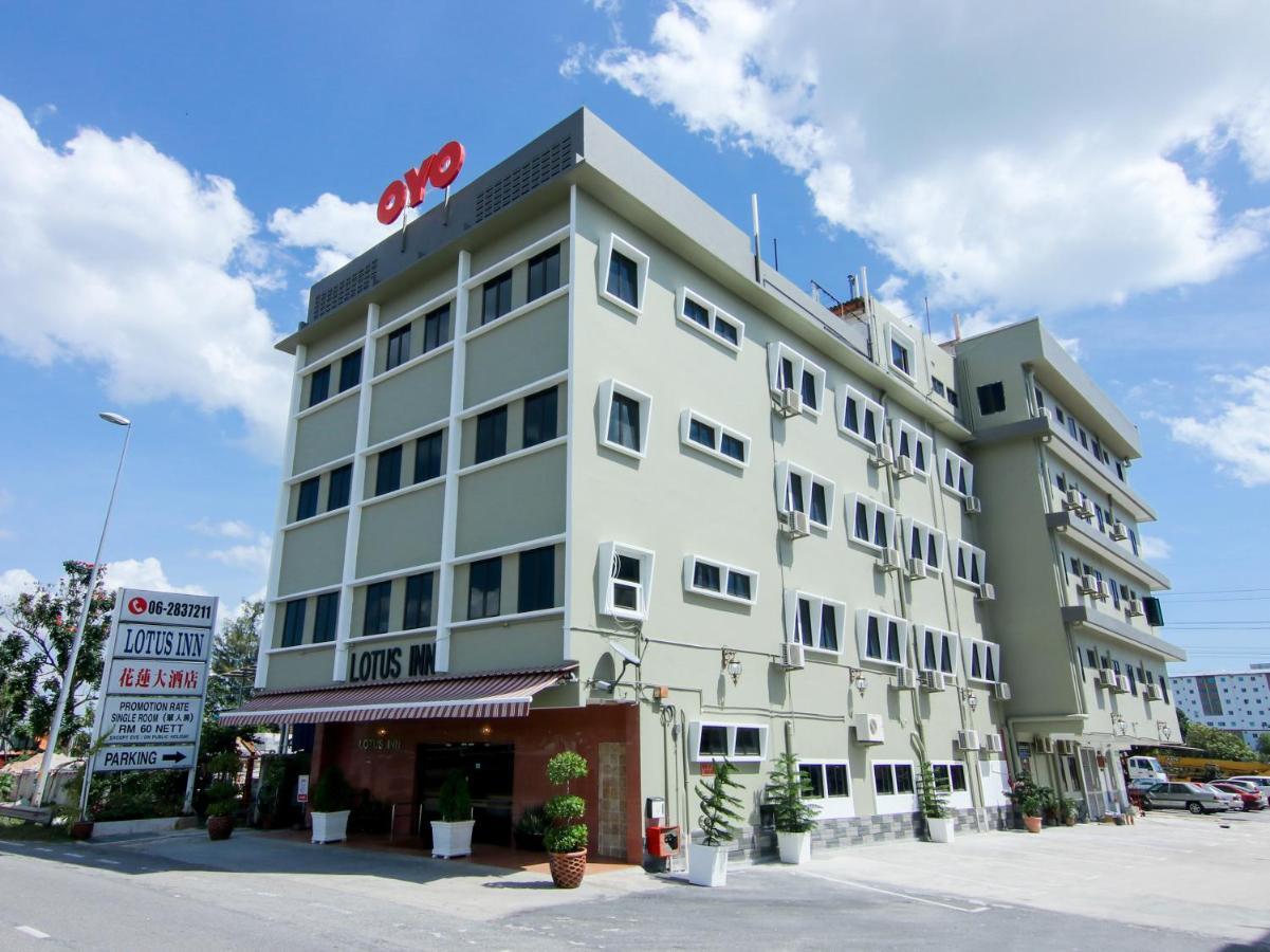 Oyo 89846 Lotus Inn Hotel Malacca Kültér fotó